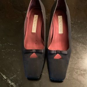 Nina gross grain evening shoes  size 9m